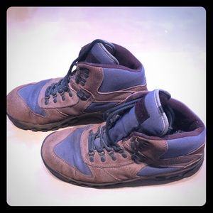 REI Merrell Monarch Hiking boots size 9
